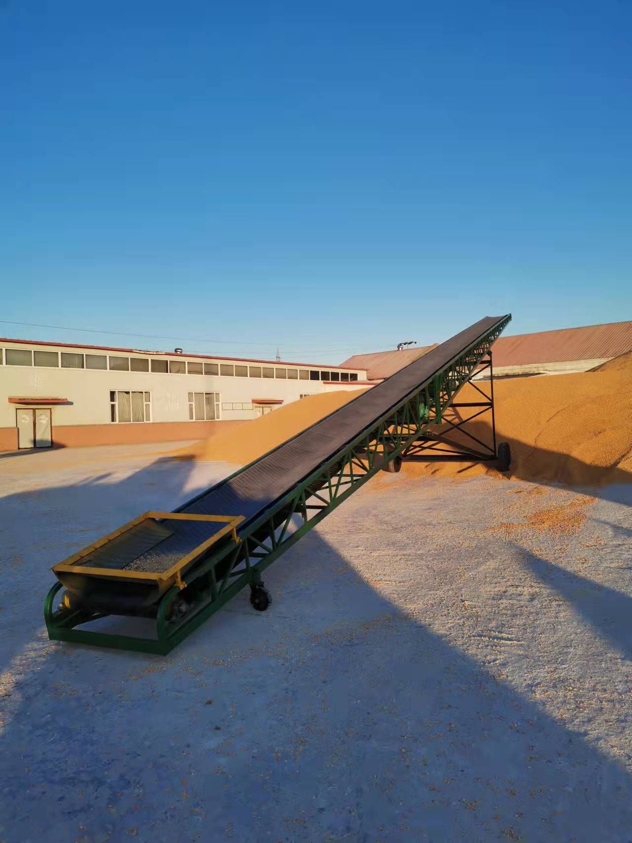 登高輸送機(jī)